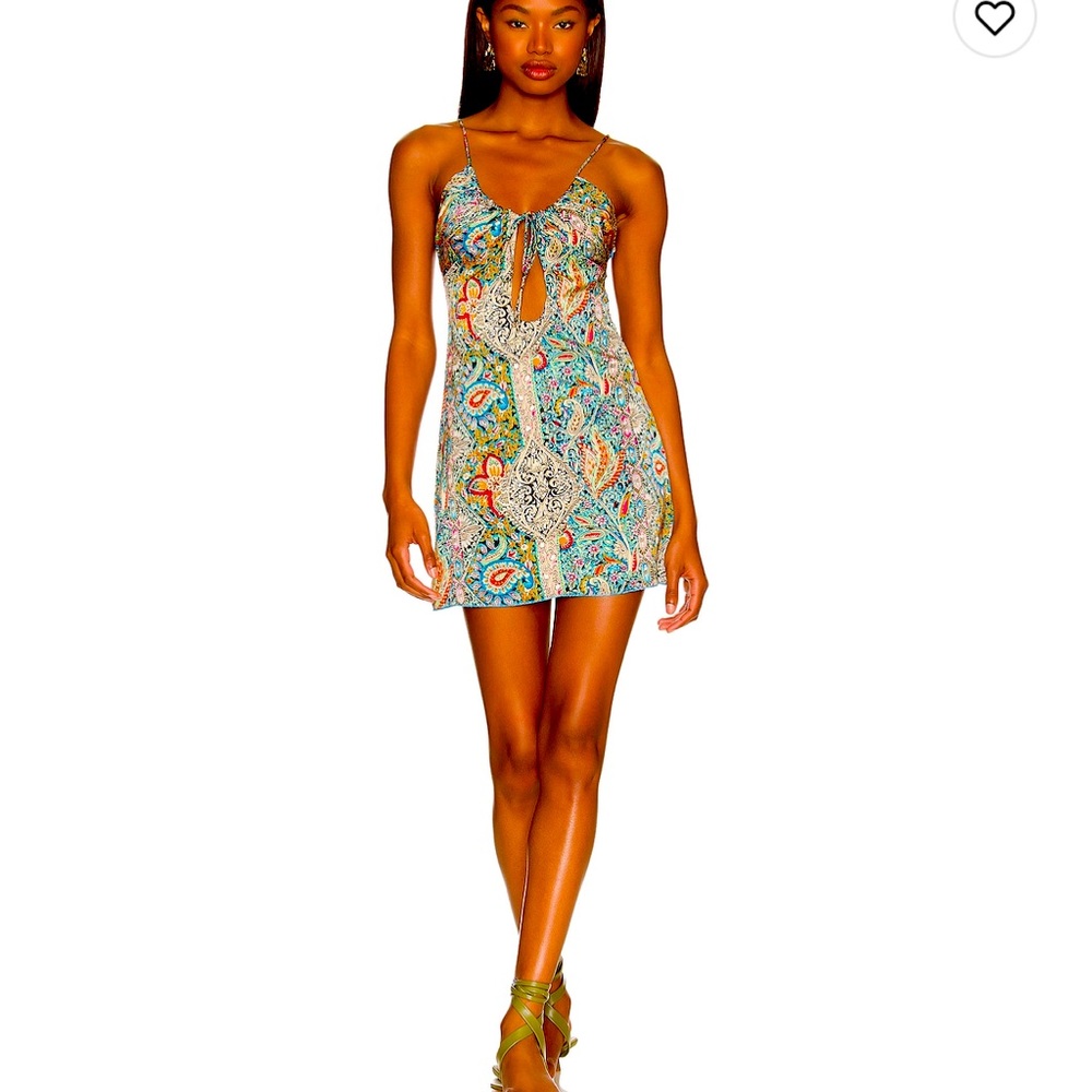 Fernanda keyhole minidress by superdown